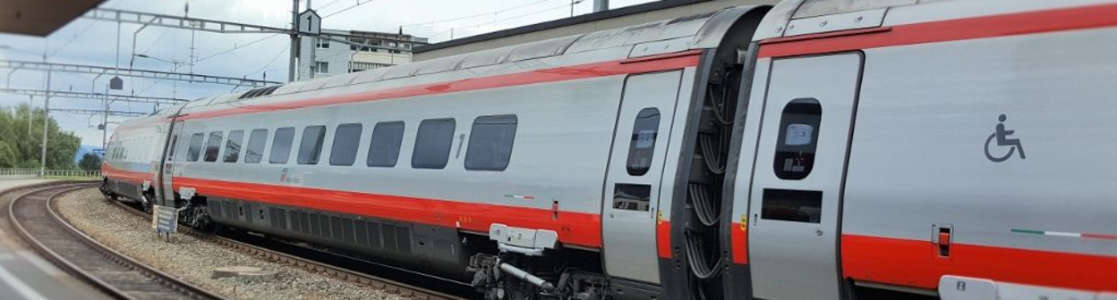 Exterior view of the EC trains used on routes through The Gotthard Base Tunnel