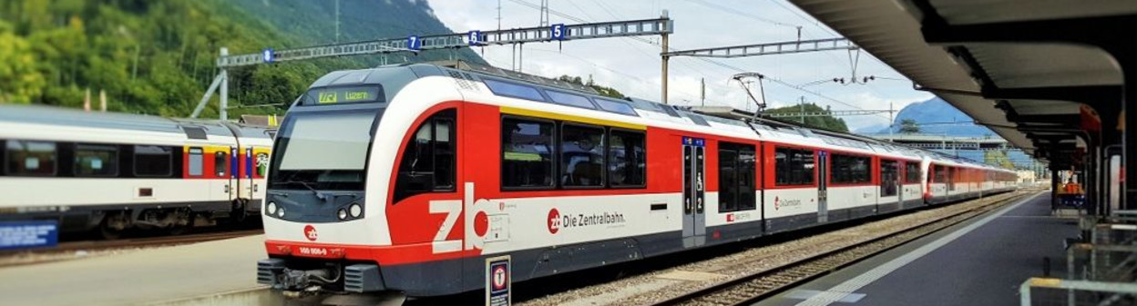 A Luzern-Interlaken Express train