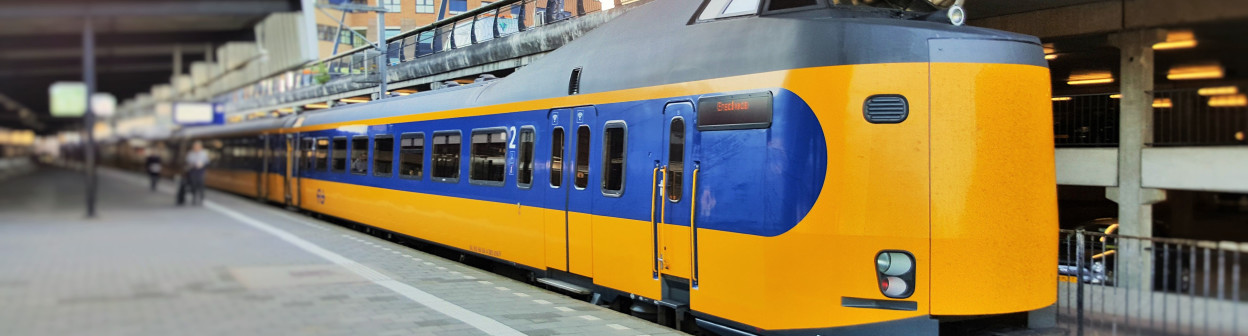 An ICM train as used for some Dutch IC train services