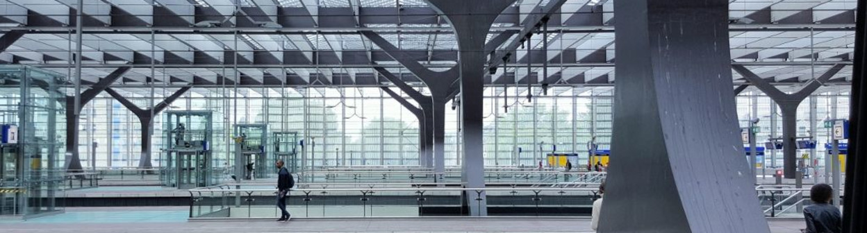 A view across the platforms/spoors at Rotterdam Centraal 