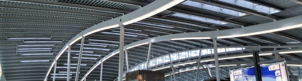 The main concourse at Utrecht Centraal