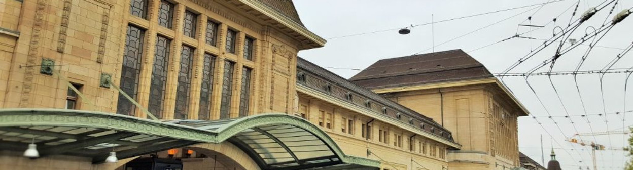 The exterior of Lausanne Gare, the Est departure hall is nearest the camera