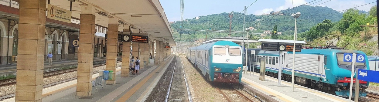 train travel in northern italy