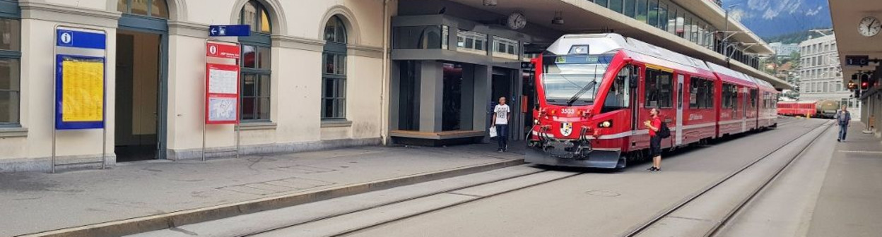 The trains on to Arosa depart from the station forecourt at Chur station