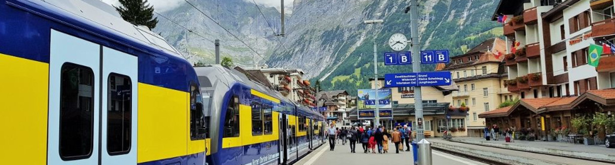 Arriving at the station in the centre of Grindelwald