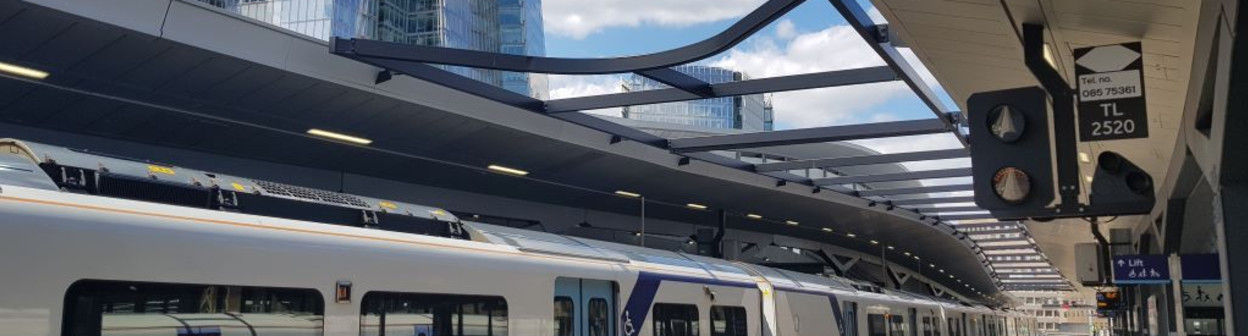 A Thameslink train at London Bridge station