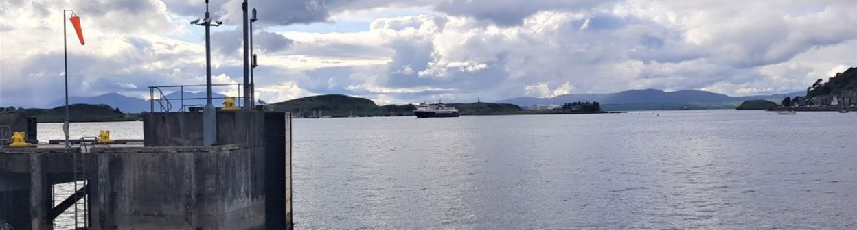 The ferry from Mull arrives in Oban