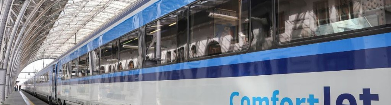 Exterior of a ColmfortJet train operated by the Czech national rail operator, CD