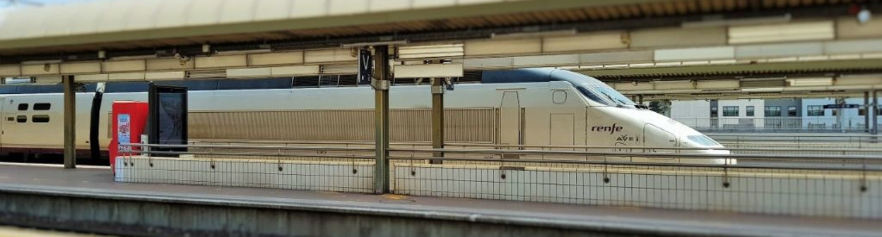 How to take the train from Lyon to Barcelona