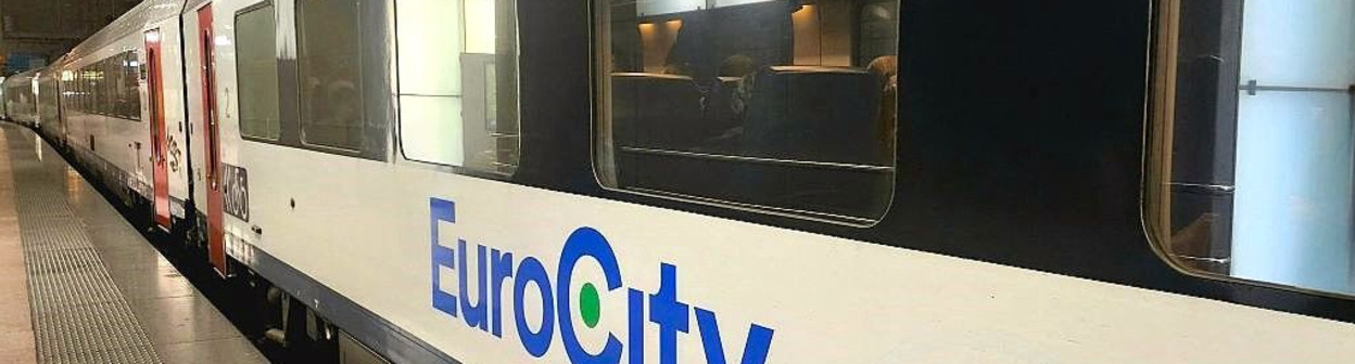 A EuroCity train travelling from Rotterdam to Brussels has arrived in Antwerp