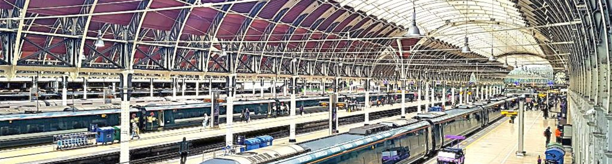 Looking across Paddington station from platform 1
