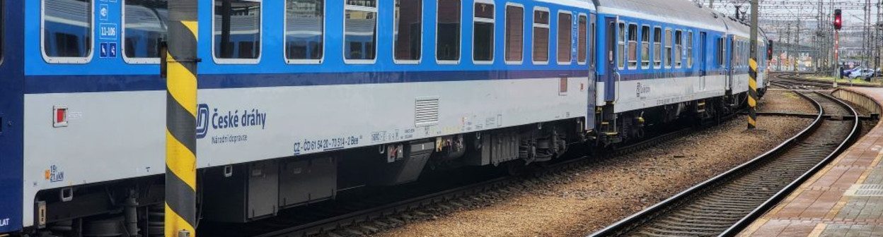 An older type of train used for some CD Regio services