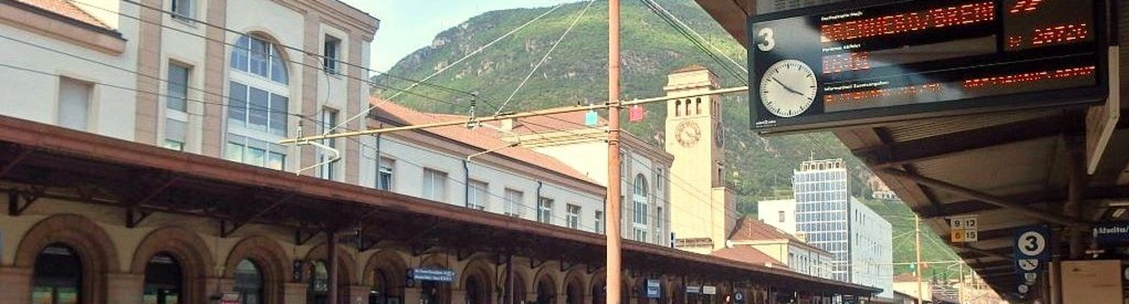 Looking along the platforms in Bolzano station