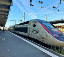 A double-deck TGV Oceane train