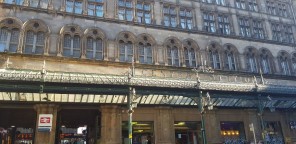 The main entrance to Glasgow Central station on Gordon Street