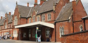 A guide to using Hereford railway station