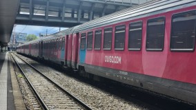 A Ouigo Classique train at Paris Austerlitz
