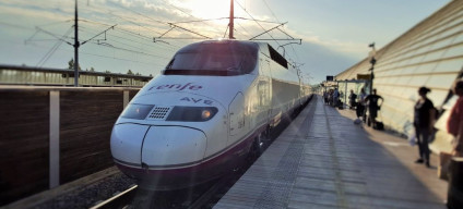 An AVE 100 train being used for a RENFE-SNCF service arrives at Avignon