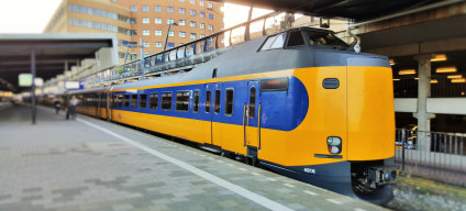 An ICM train as used for some Dutch IC train services