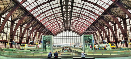 Waiting for trains at Antwerpen-Centraal