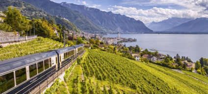 The Golden Pass Express ascends from Montreux