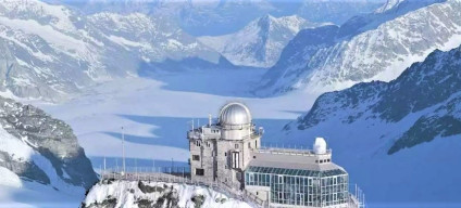 To Jungfraujoch on the Best Of Switzerland holiday