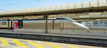 How to take the train from Lyon to Barcelona