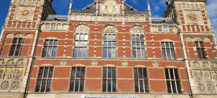 The main entrance to Amsterdam Centraal