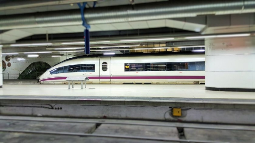 An (AVE 103) train has arrived in Barcelona