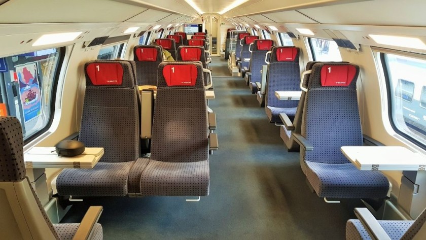 Upper deck 1st class seating saloon on a SBB LD/Twindexx train