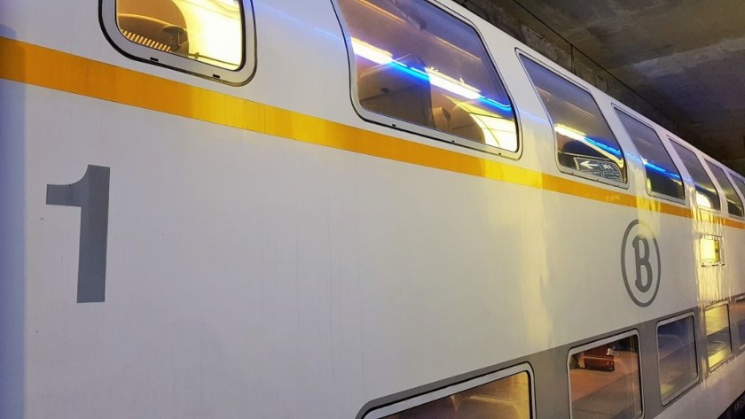 The yellow band on the exterior indicates that this is a First Class coach
