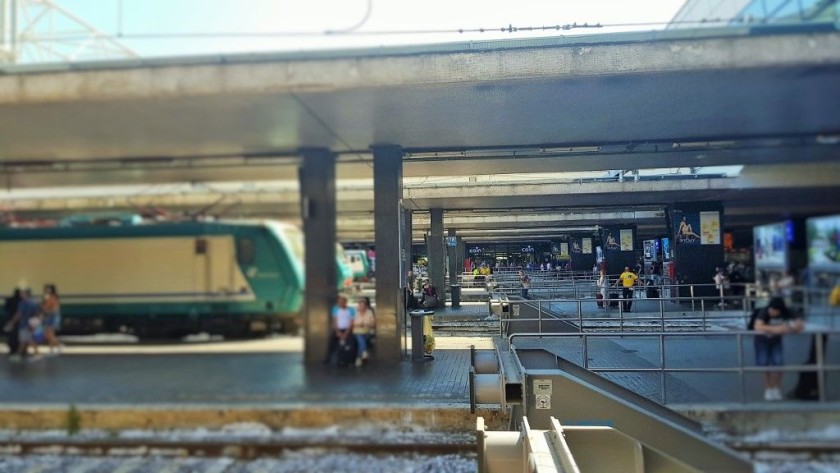 The access to the trains is step-free at Roma Termini