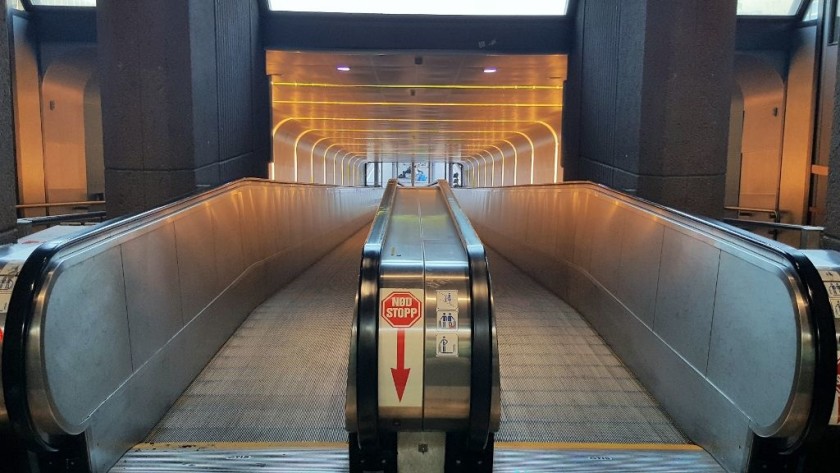 One of the moving walkways that give access to the trains from the main concourse