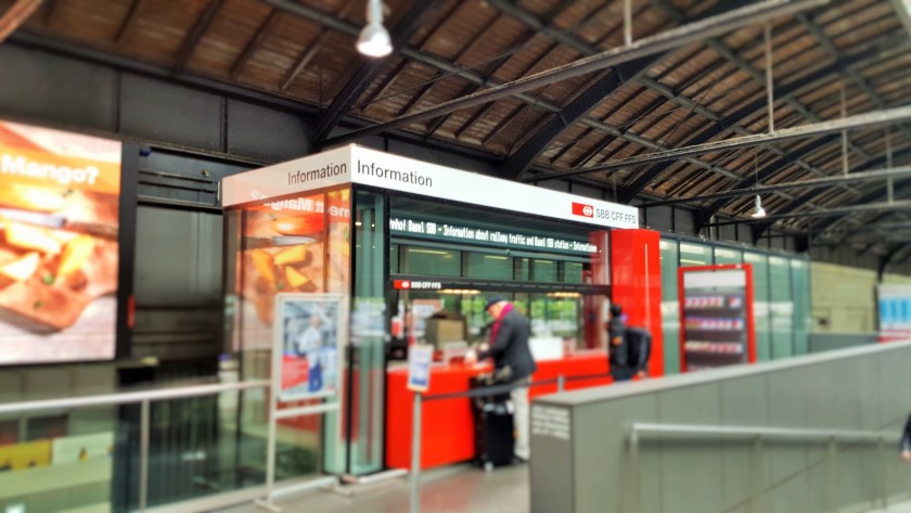 The info desk on the bridge which can be used when changing trains