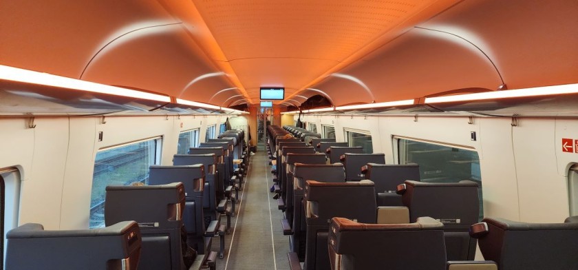A 1st class seating saloon on an ICE 4 train