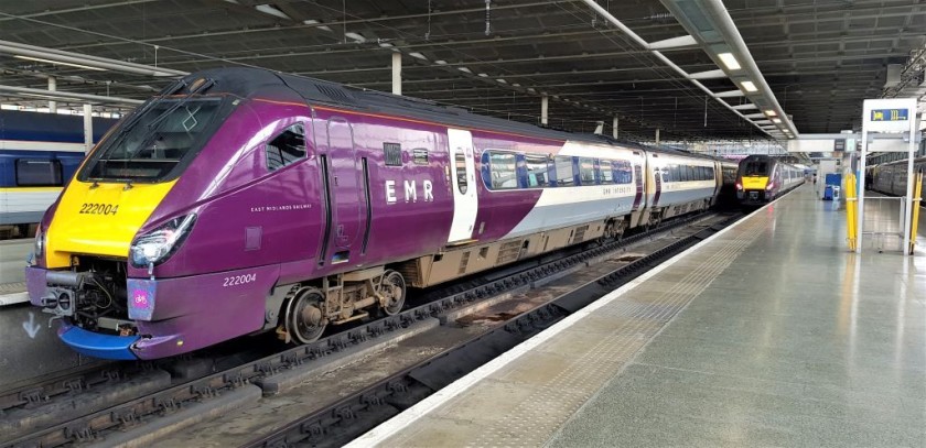 The type of train EMR uses between London and Derby, Nottingham and Sheffield