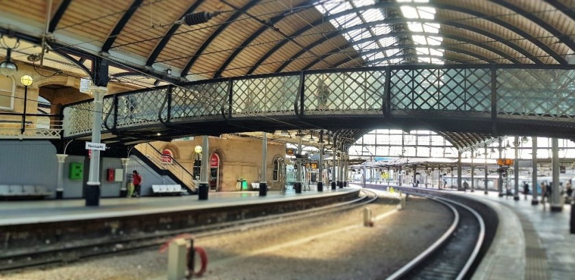 The footbridge which connects the main entrance/exit to platforms 3 - 8