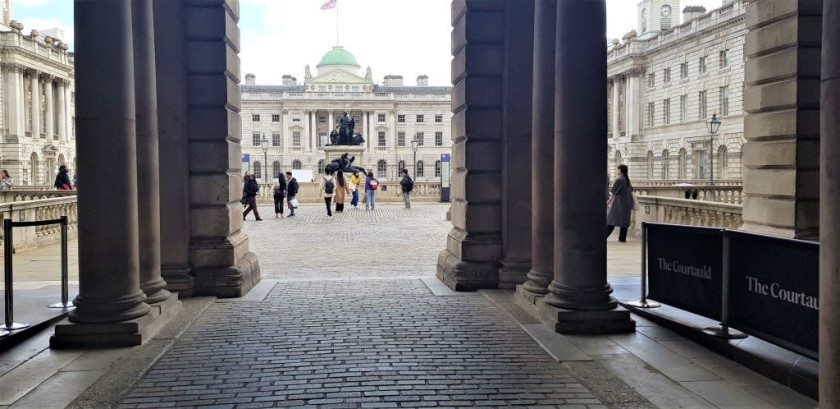 tourist attractions victoria london