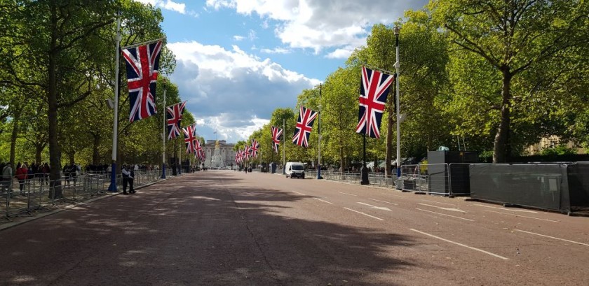 to Buckingham Palace by train