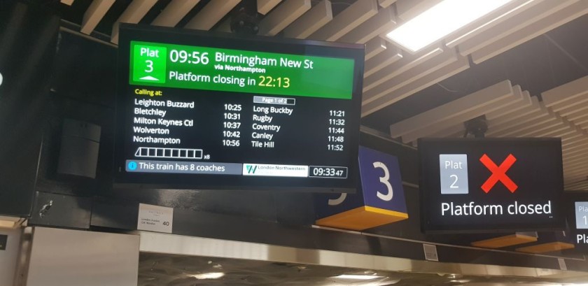 The individual departure screens for each platform at Euston station