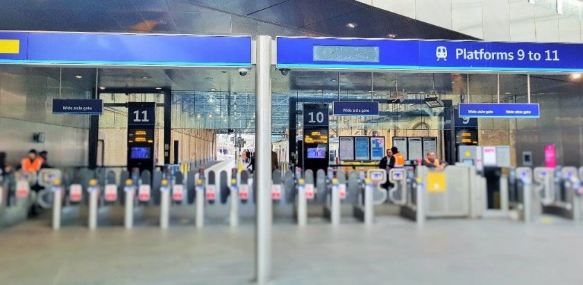 Accessing platforms 9 to 11 at King's Cross station