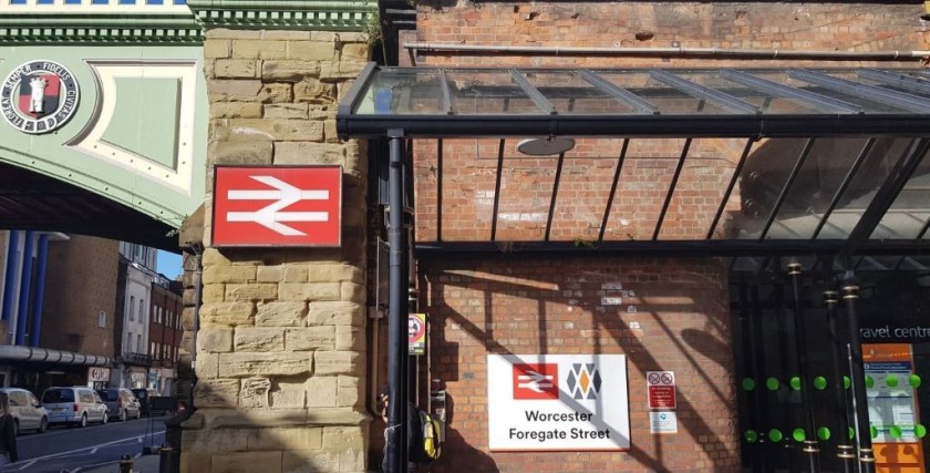 Worcester Foregate Street station