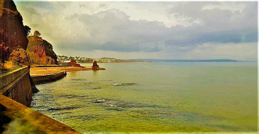 Travelling by the shore between Dawlish and Teignmouth
