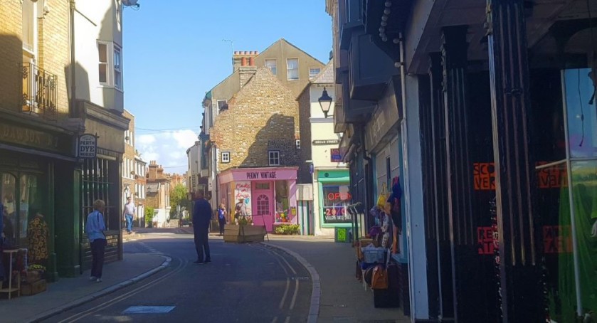 Margate Old Town is 2 mins from the sea