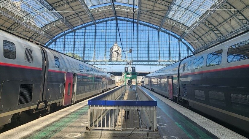 On the platform in Bordeaux-St-Jean
