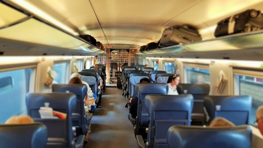 A class 1. seating lounge on a 406 variant of an ICE 3 train
