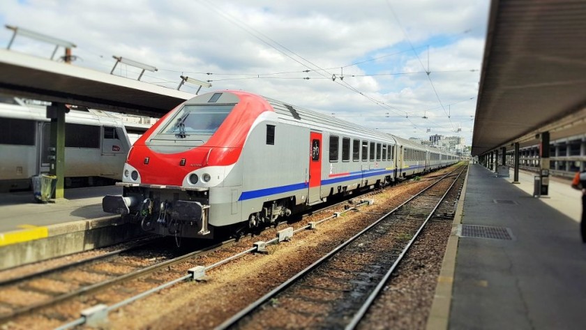 A Ter train awaits departure from Paris Bercy