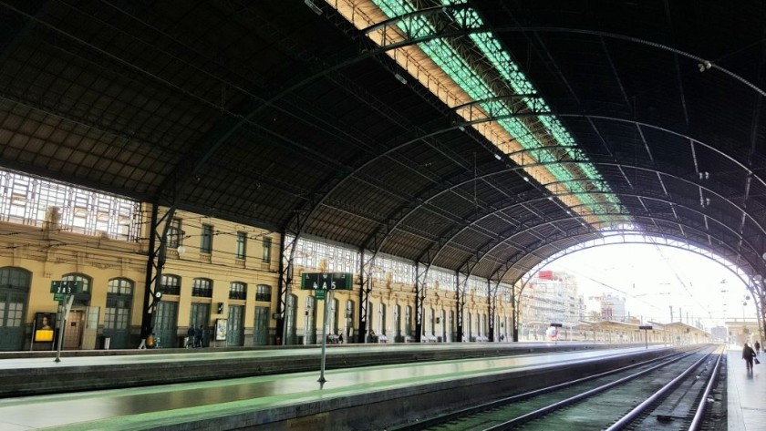 A view of the train shed - the people on the right are heading to the shuttle bus stop on via/track 6