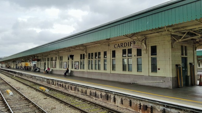 Looking across to platform (track) 1