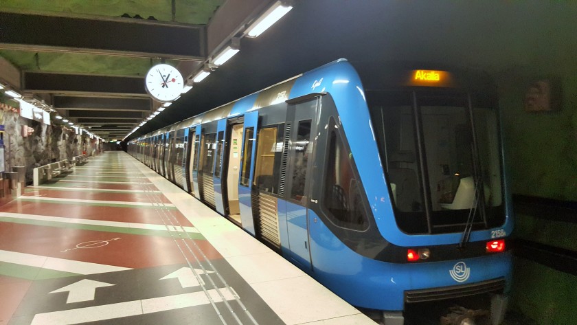 The blue line trains are painted an appropriate colour